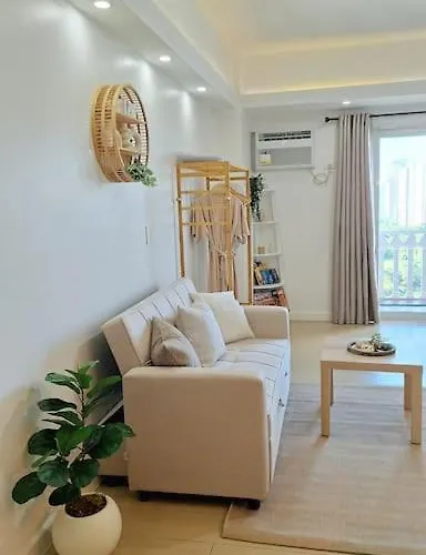 Luxury Bohemian Venice Canal Mall & Bgc Views Manila