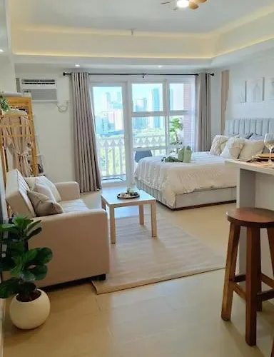 Luxury Bohemian Venice Canal Mall & Bgc Views Manila